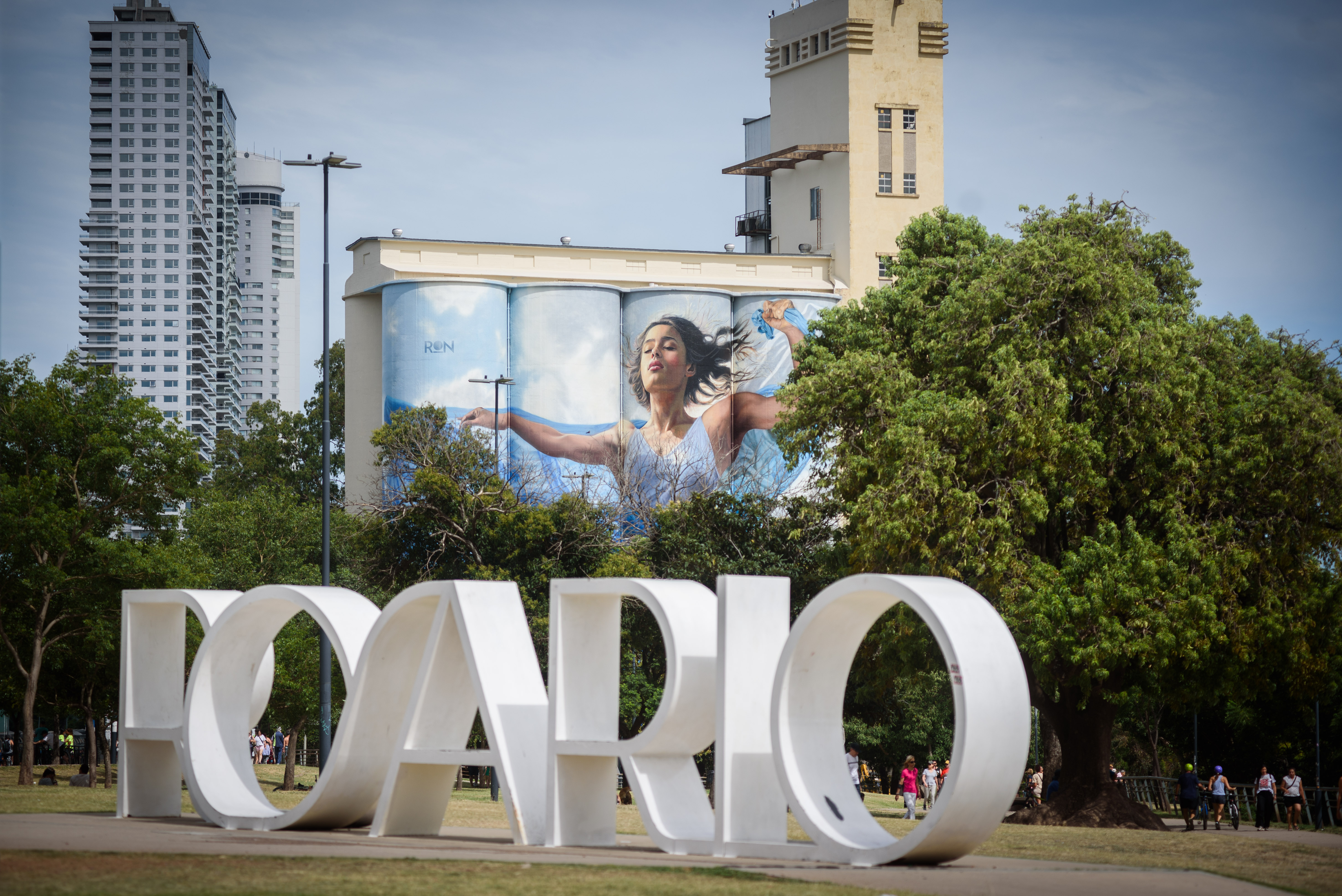 Rosario vuelve a ponerse en el centro de la escena nacional